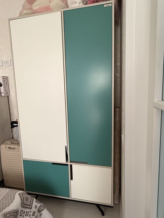 Мебель для спальни или детской комнаты от бренда AIKO.