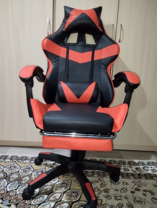 Продам игровое кресло