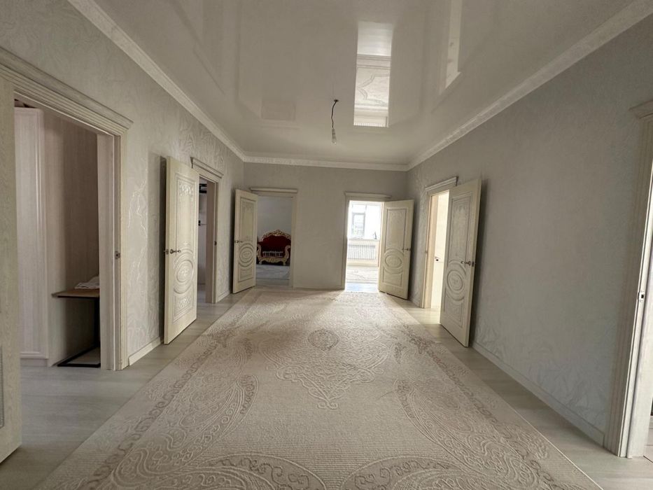 Продается дом в центре города