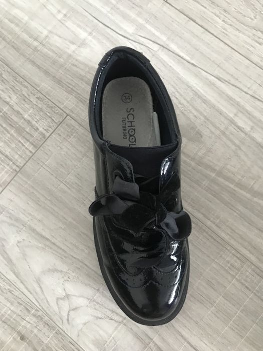 Школьная обувь размер 34