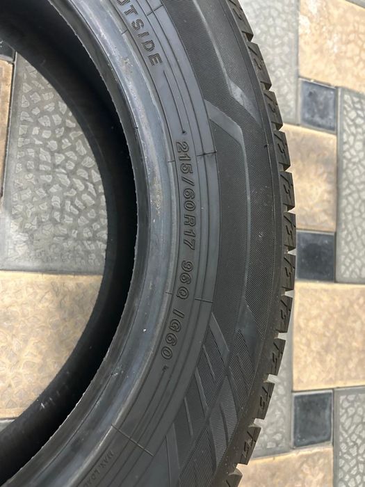Yokohama 215 60 R17 зимний
