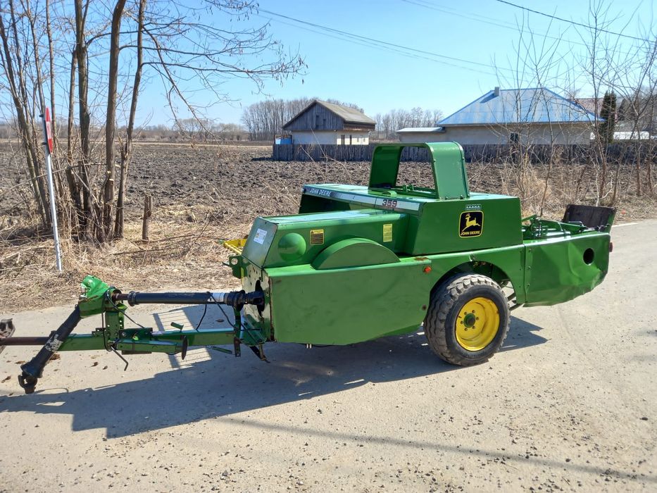 Balotiera John Deere model.359