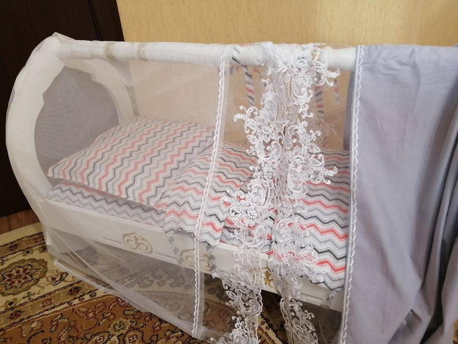 Казахский колыбель бесик
