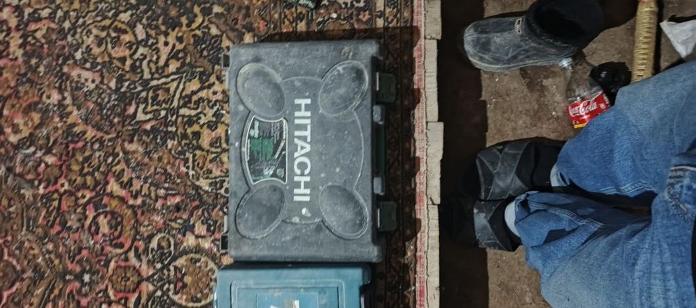 Препаратор сотилади HITACHI