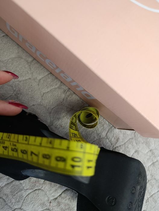 Дамски обувки 37 номер