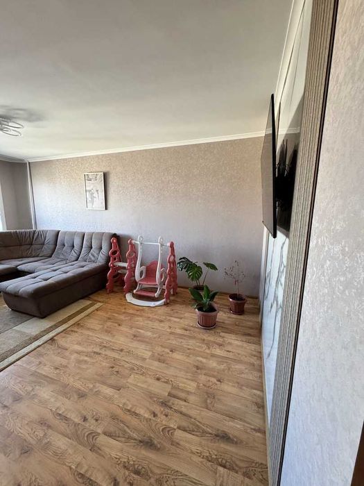 Продам 3 комнатную квартиру