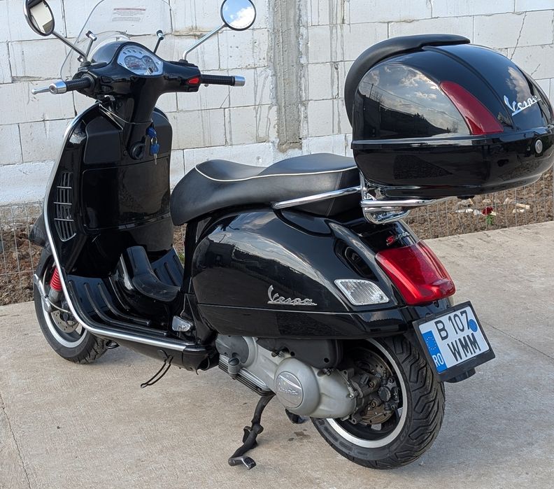 Vespa GTS 300  inmatriculata