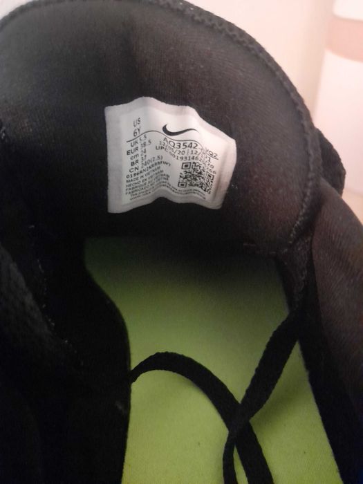 Nike оригинални и converse кецове