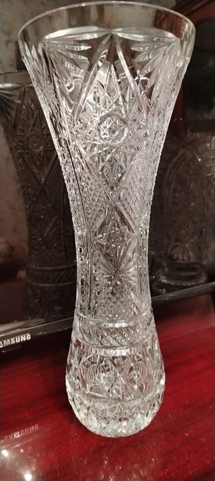 Шикарные, большие, редкие вазы для цветов. 36 и 26см.