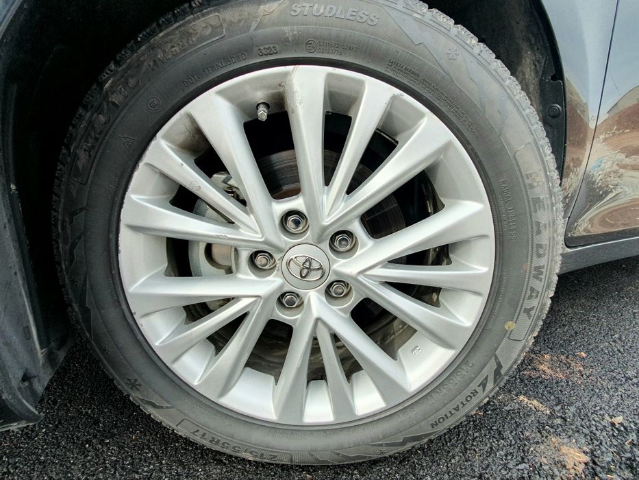 Камри 17 зимние шины