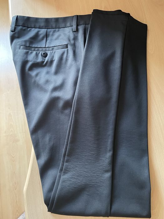 Продам костюм с брюками