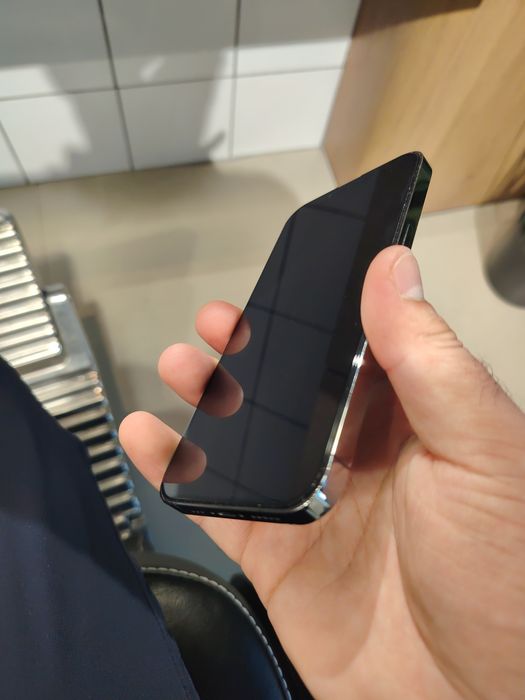 Iphon 13 pro ёмкость 78% 128 Гб