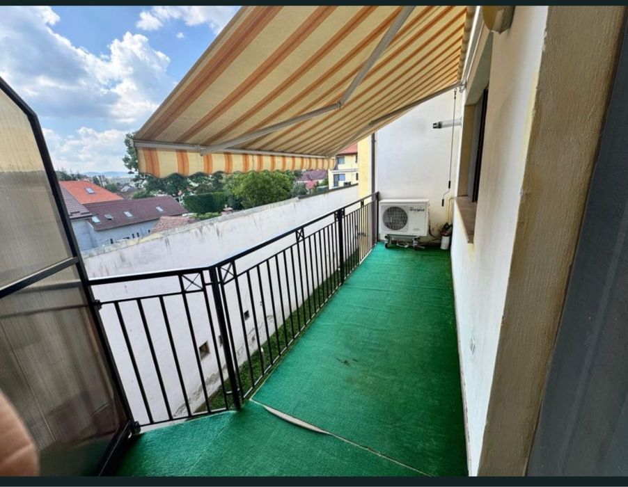 Inchiriez apartament central