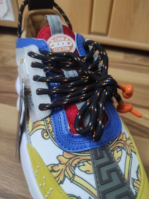 Versace chain reaction baroque