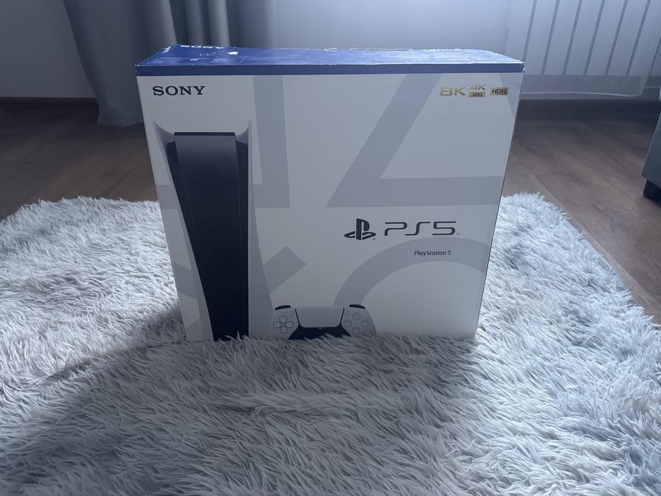 PlayStation 5 (PS5) / Плестейшин 5 (ПС5)