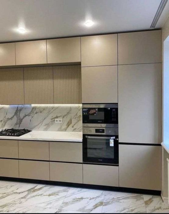 Кухнний  гарнитур