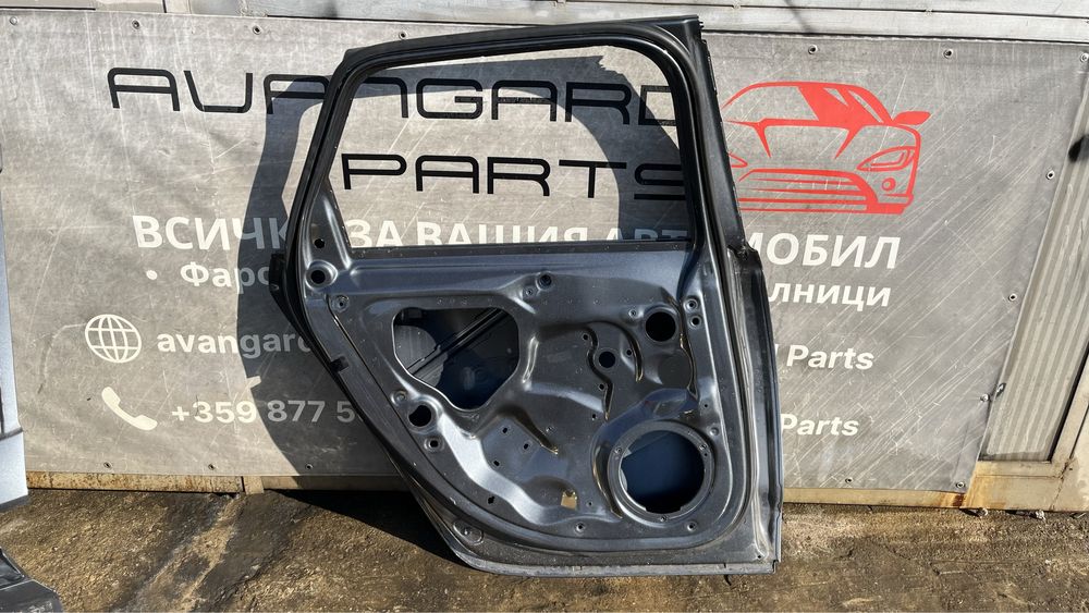 Предна лява и задна лява врата Audi A6 C7 (2012-2018)