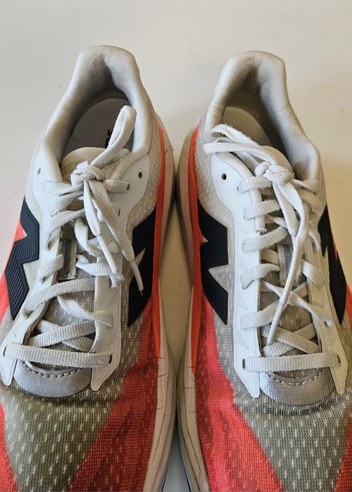 NewBalance Fuelcell Rebel V5