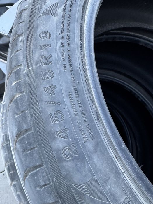 245/45R19 Triangle sportex