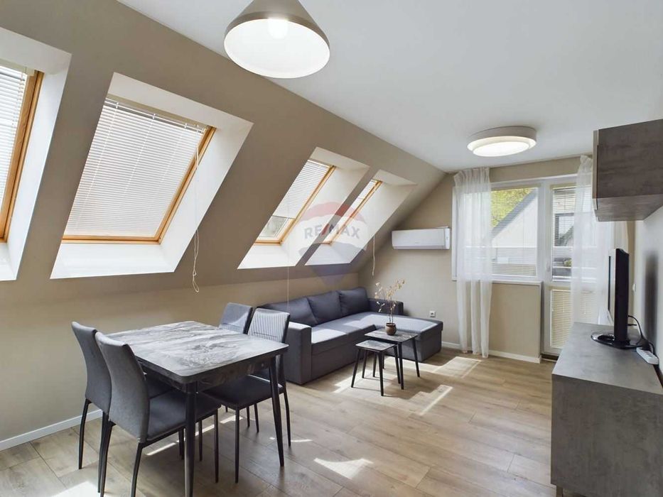 Дава се под наем Тристаен апартамент в Варна, Базар Левски - 88 кв.м за 663 € - Снимка #3