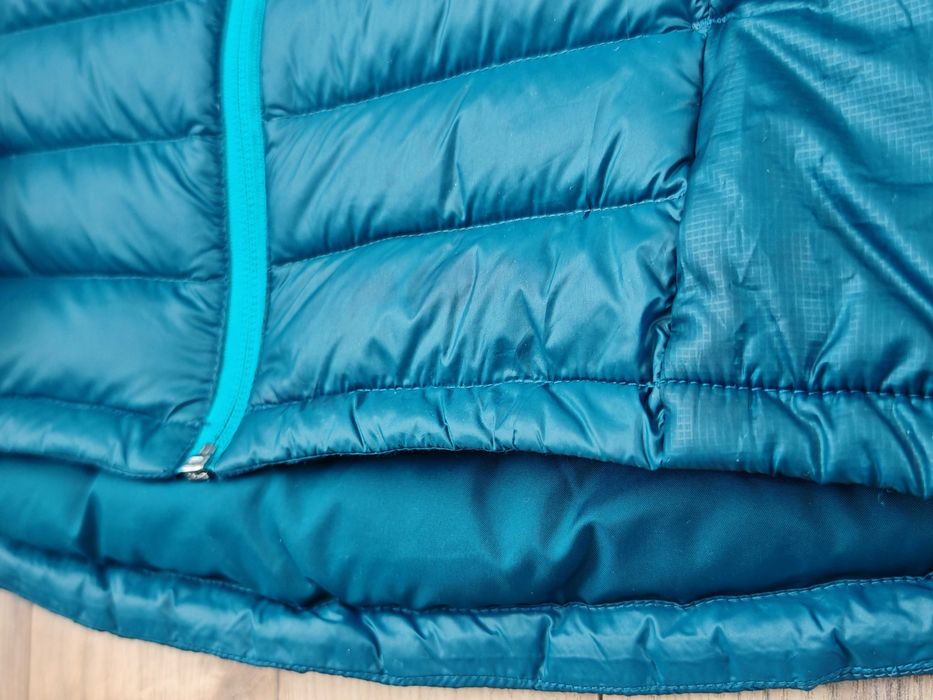 Geaca puf drumetie/trekking Quechua X-Light