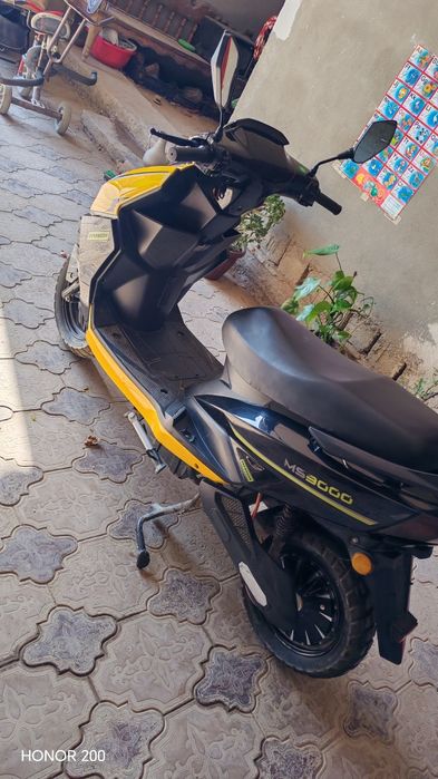 Elektr skuter sotiladi, holati ideal, prabegi kam