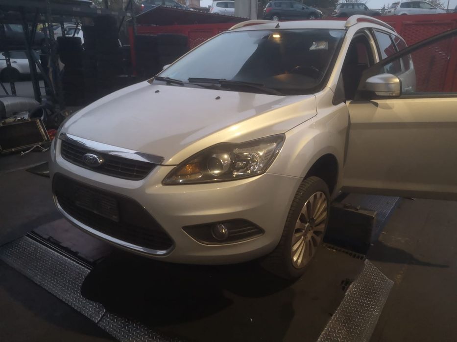 Dezmembrez ford focus 2 2005-2010