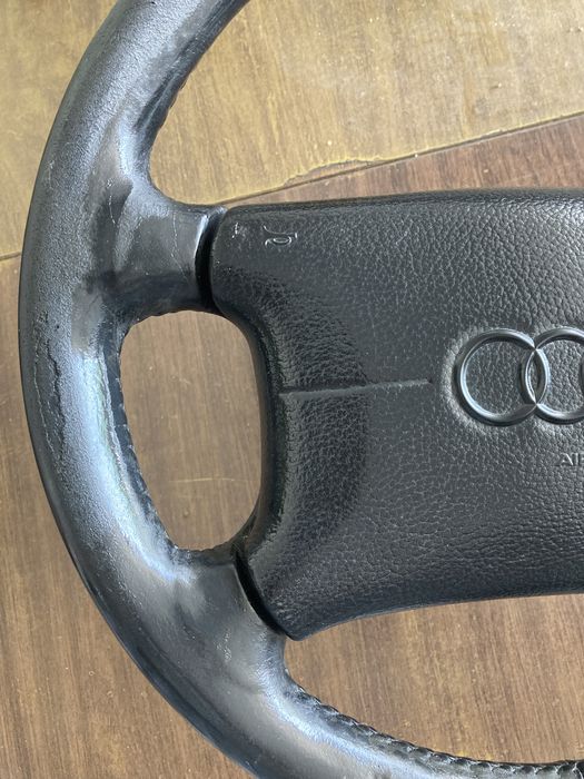 Волан за Ауди с айрбег и лентов кабел