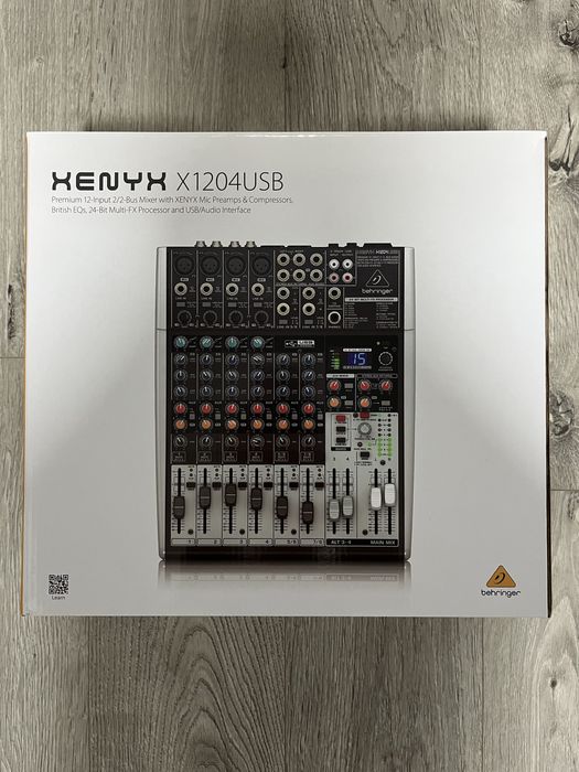 Mixer behringer xenyx x1204usb + husa thomann