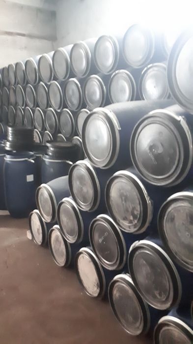 Бочки 160л пластиковые