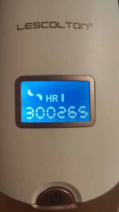 IPL Фотоeпилатор с подарък масажор за лице