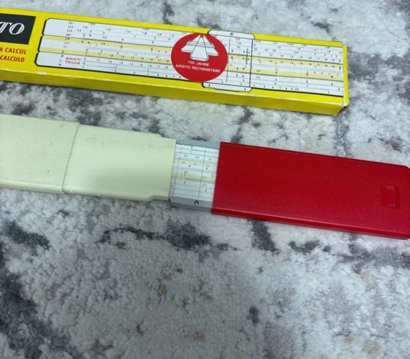 Rigla de calcul Aristo articol de colectie