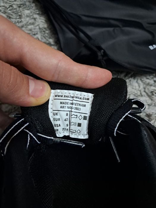 Balenciaga Track 42
