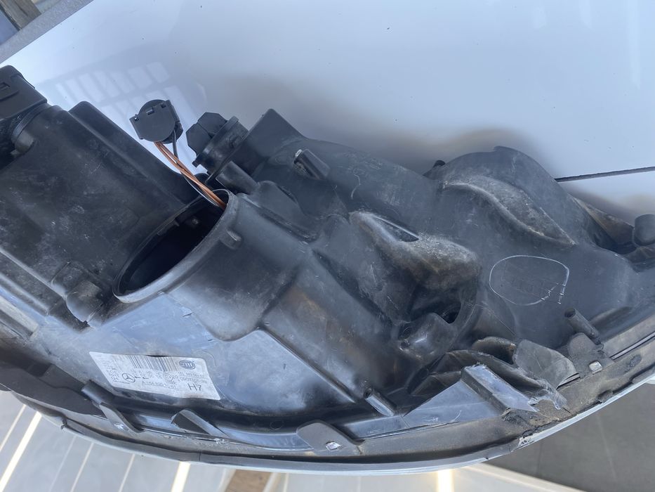 Фар за Мерцедес МЛ 164