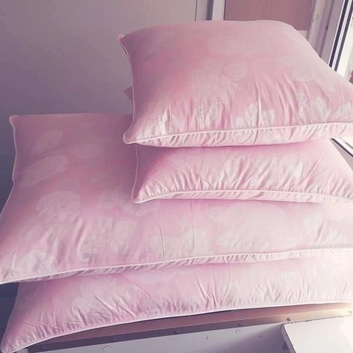 Perne noi de vânzare