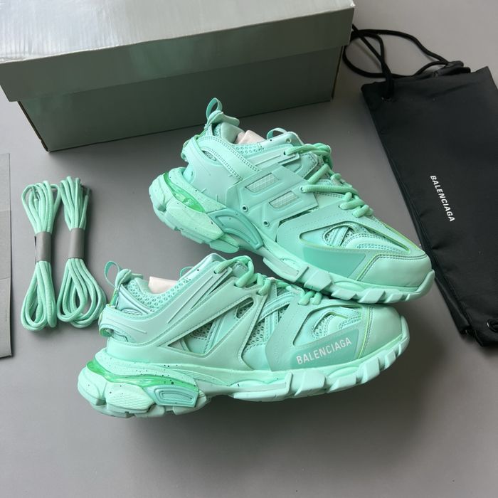 Balenciaga Track