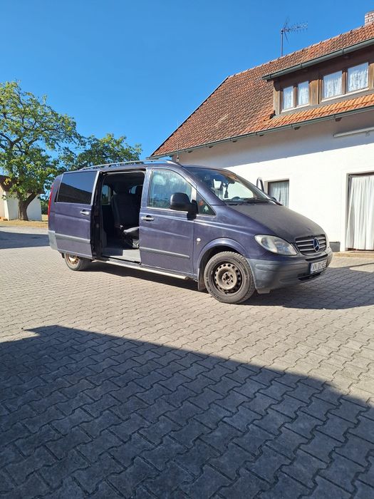 Vând Mercedes vito