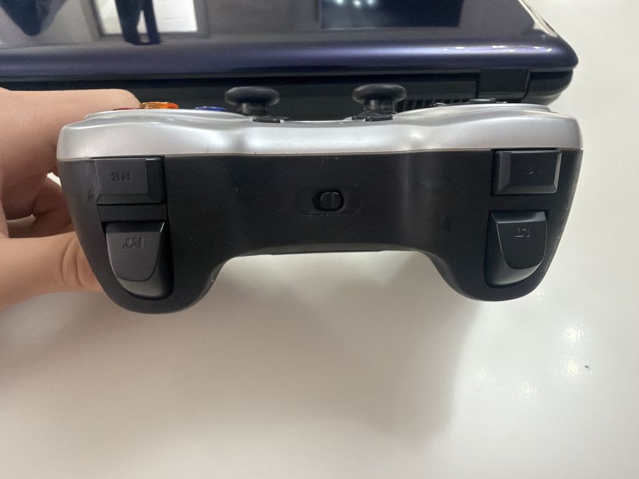 Джойстик logitech f710