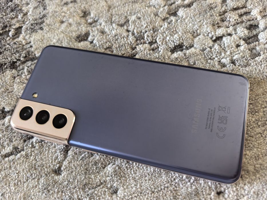 Samsung Galaxy S21 256GB (лилав) + Galaxy Watch 4 44mm (розов) – компл