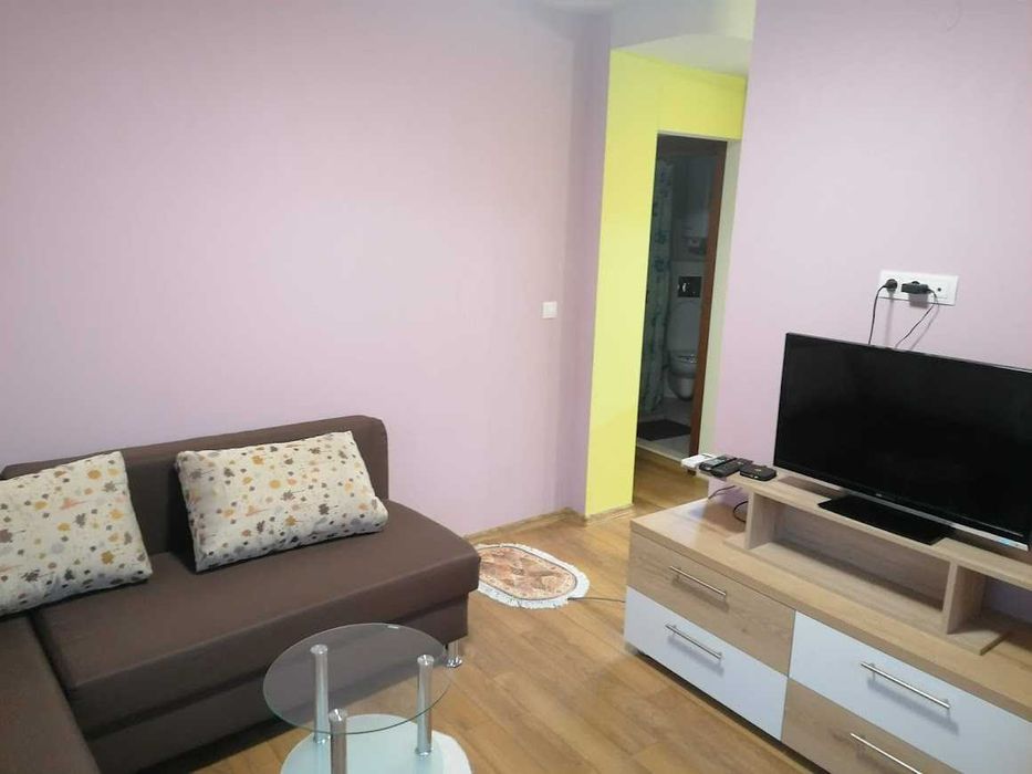 Дава се под наем Двустаен апартамент в Благоевград, Идеален център - 60 кв.м за 280.5 € - Снимка #7