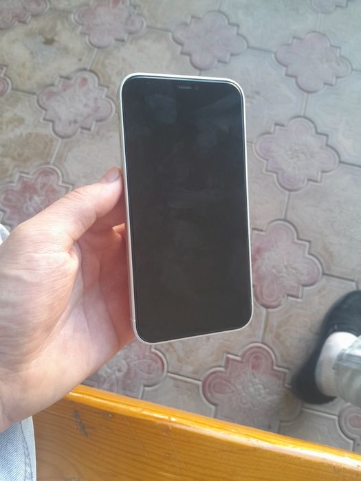 Ipone 11   17 pro qilingan ful telefon