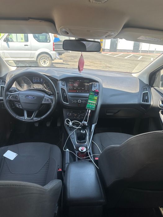 FORD Focus 0 — imagine 4