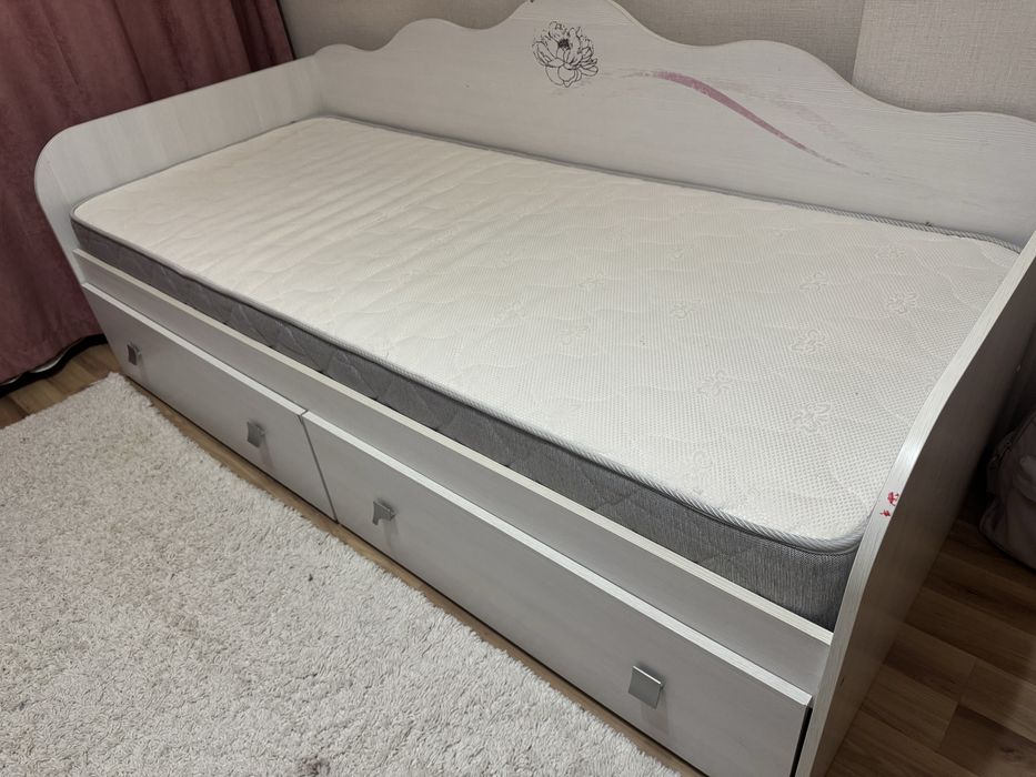 Продам детскую кровать