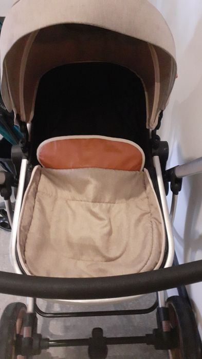 Коляска, читайте описание