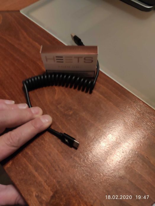 Разтегателен кабел за зареждане и данни USB to USB C