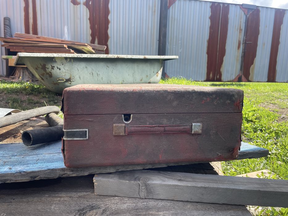 Продам Патефон оригинал в хорошем состоянии