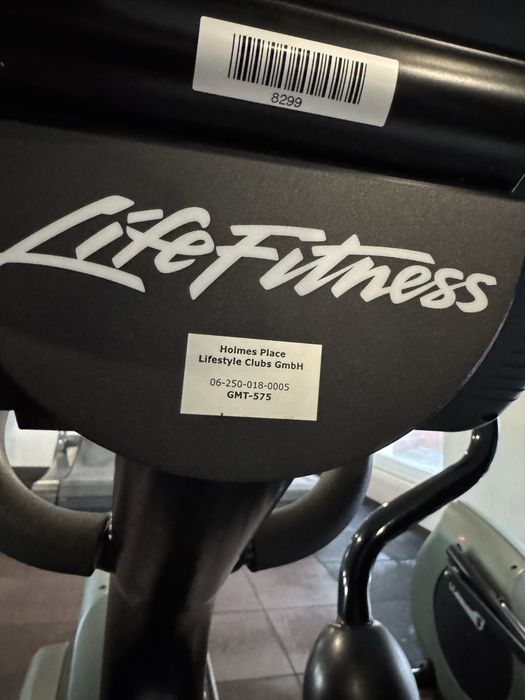 Bicicletă eliptică Life Fitness 9500HR
