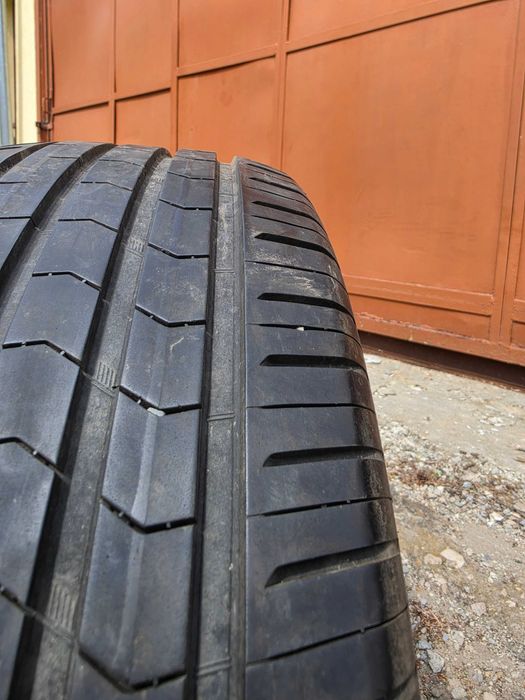 2 бр. летни гуми 215/60/16 Vredestein 6 mm DOT 0919