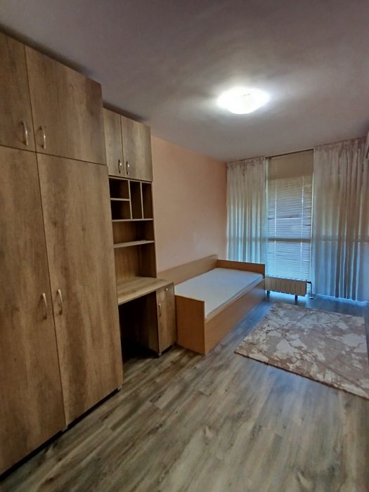 Дава се под наем Тристаен апартамент в Пловдив, Гагарин - 80 кв.м за 408 € - Снимка #7