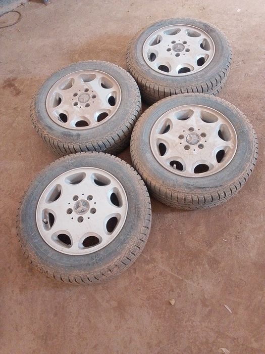 Продам комплект дисков на 15